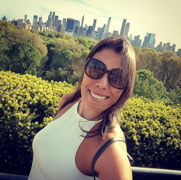 Depoimento: Daniela Tina Depoimento: Daniela Tina